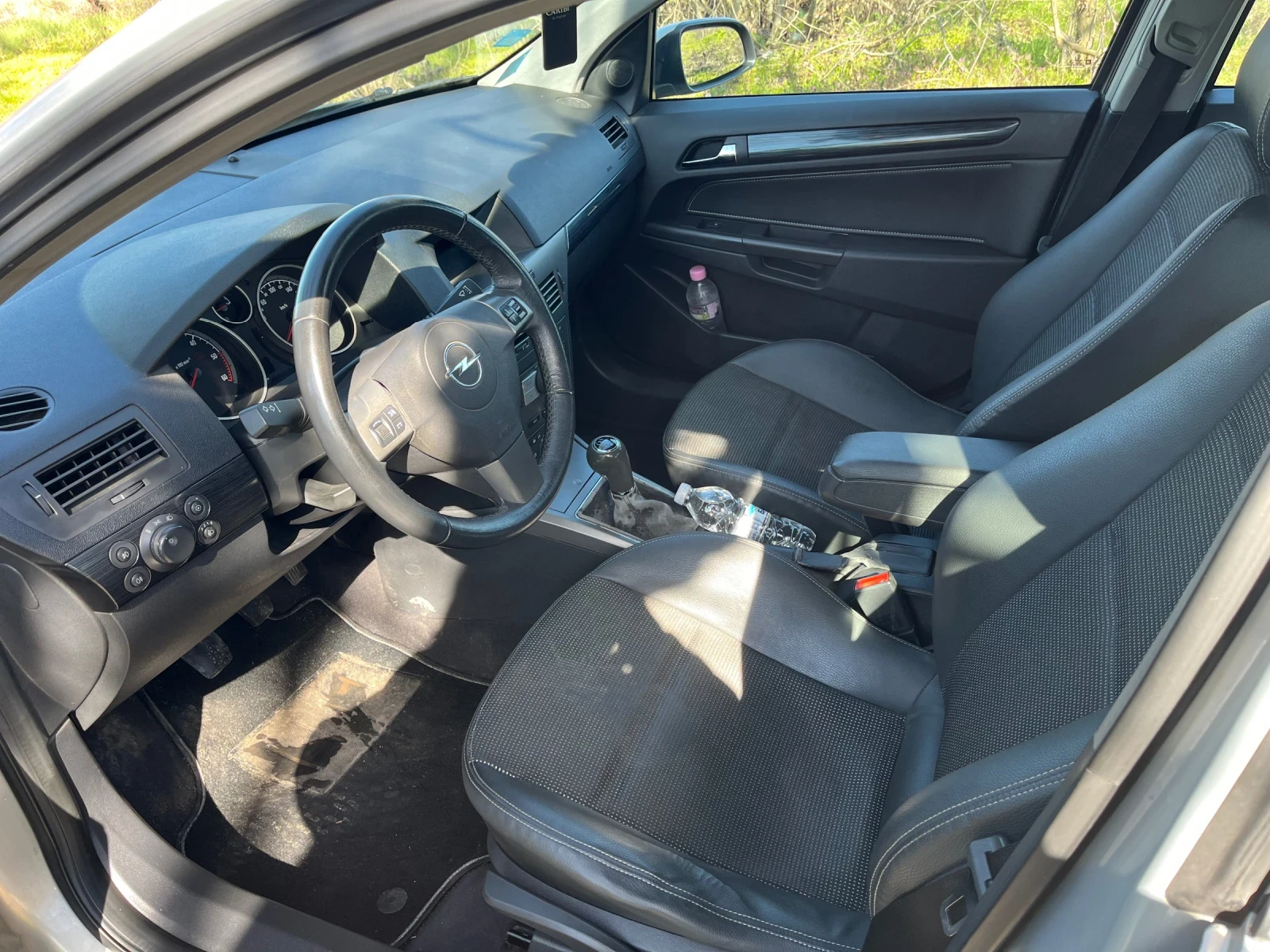 Opel Astra 1.7 CDTi, снимка 6 - Автомобили и джипове - 53813990