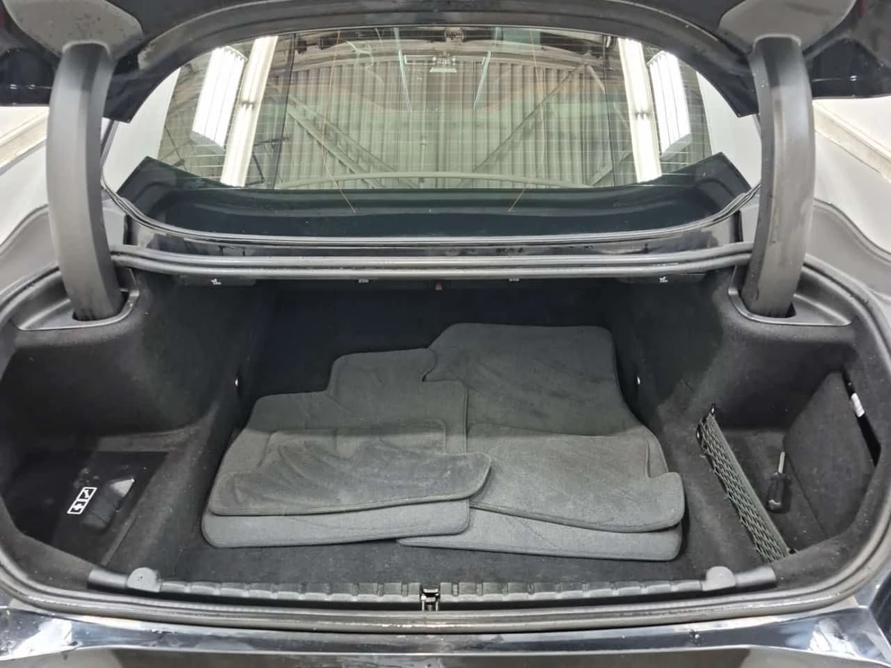 BMW 850 M850i xDrive  CARFAX, снимка 11 - Автомобили и джипове - 54147084