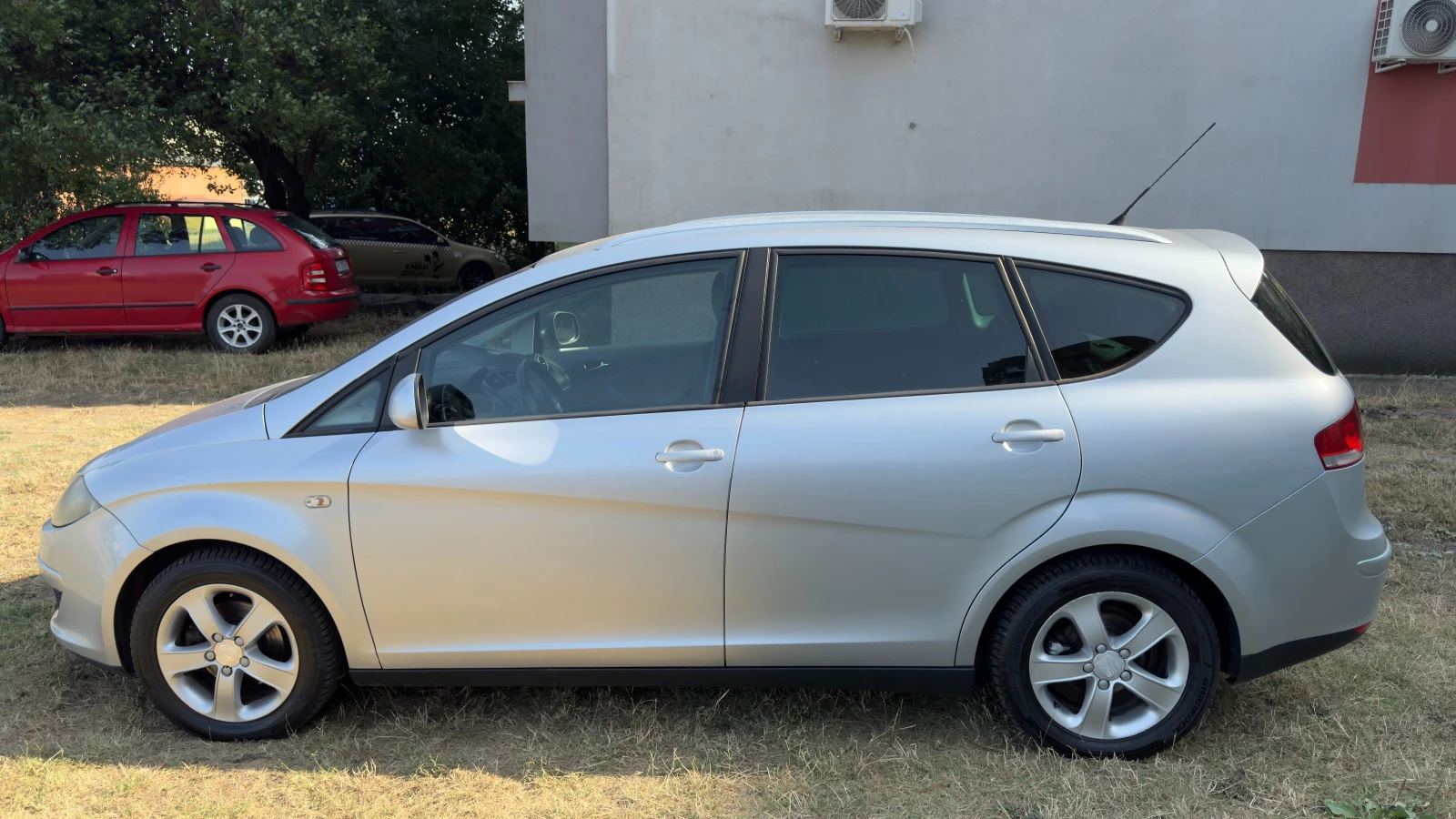 Seat Altea XL, снимка 16 - Автомобили и джипове - 54335452