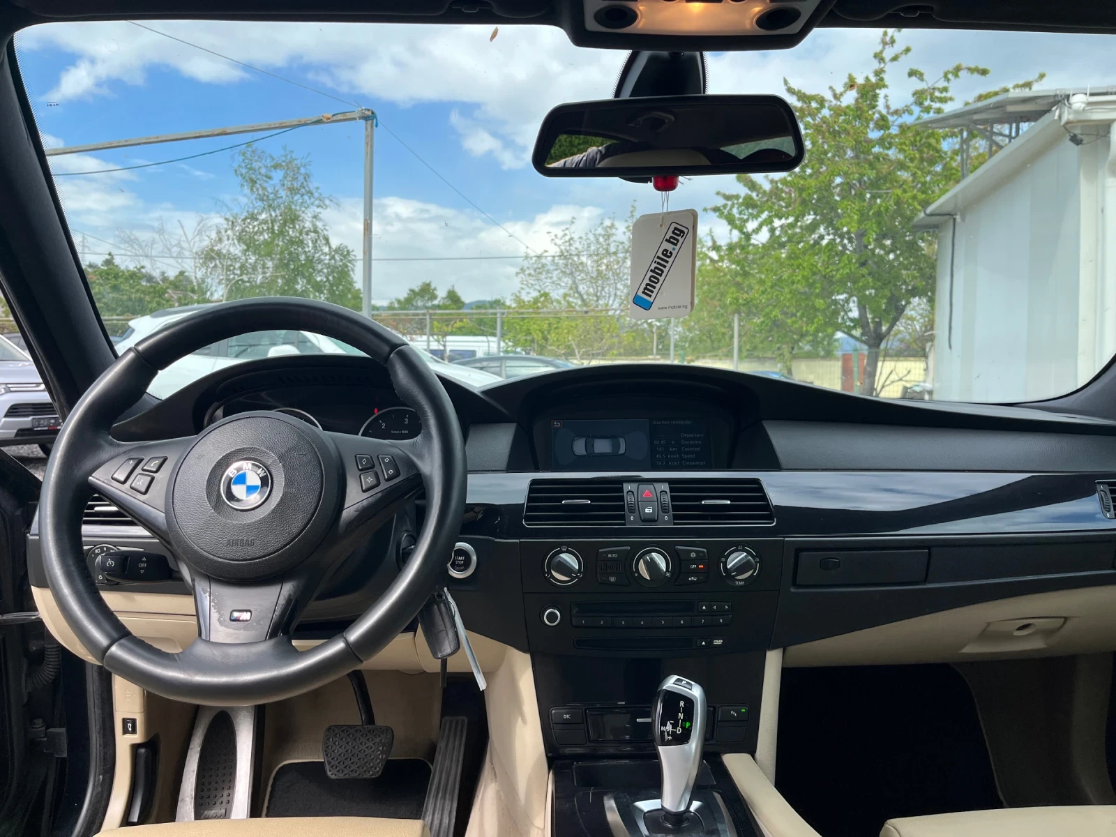 BMW 525 3.0D Mpack Facelift, снимка 13 - Автомобили и джипове - 54392172
