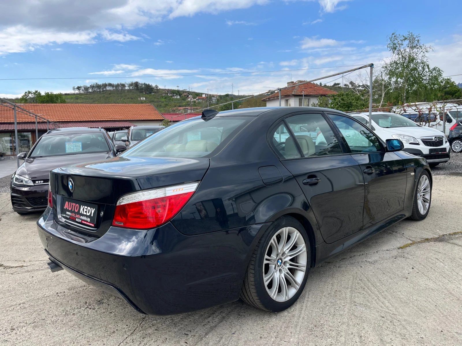 BMW 525 3.0D Mpack Facelift, снимка 5 - Автомобили и джипове - 54392172