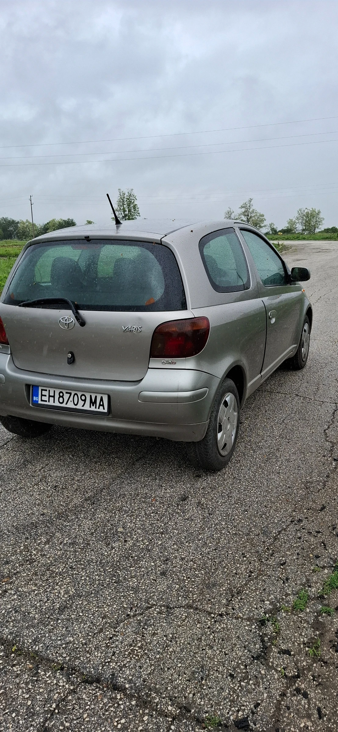Toyota Yaris, снимка 4 - Автомобили и джипове - 54704047