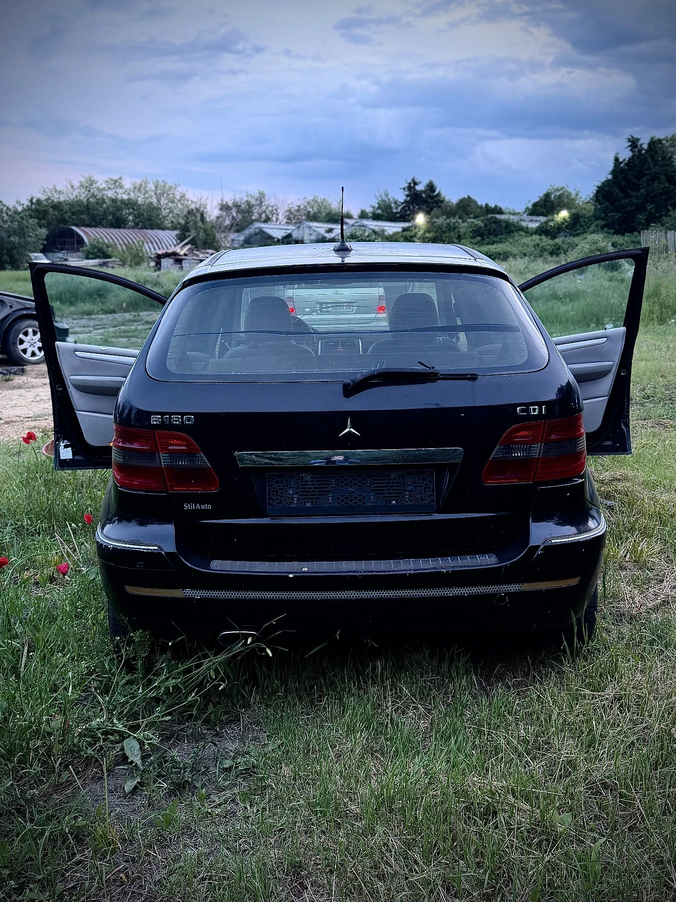 Mercedes-Benz B 200 2.0, снимка 4 - Автомобили и джипове - 54715388