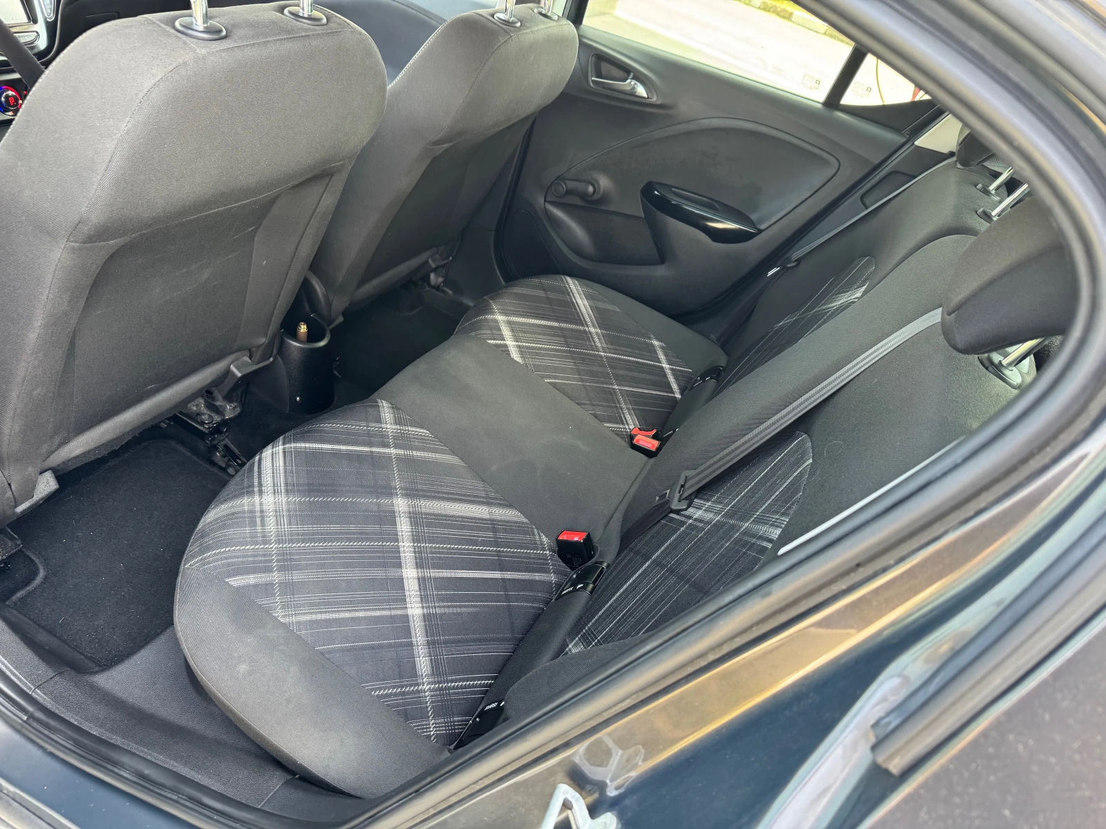 Opel Corsa 1.4 i Фабричен Газов инжекцион EURO 6B, снимка 15 - Автомобили и джипове - 54735862