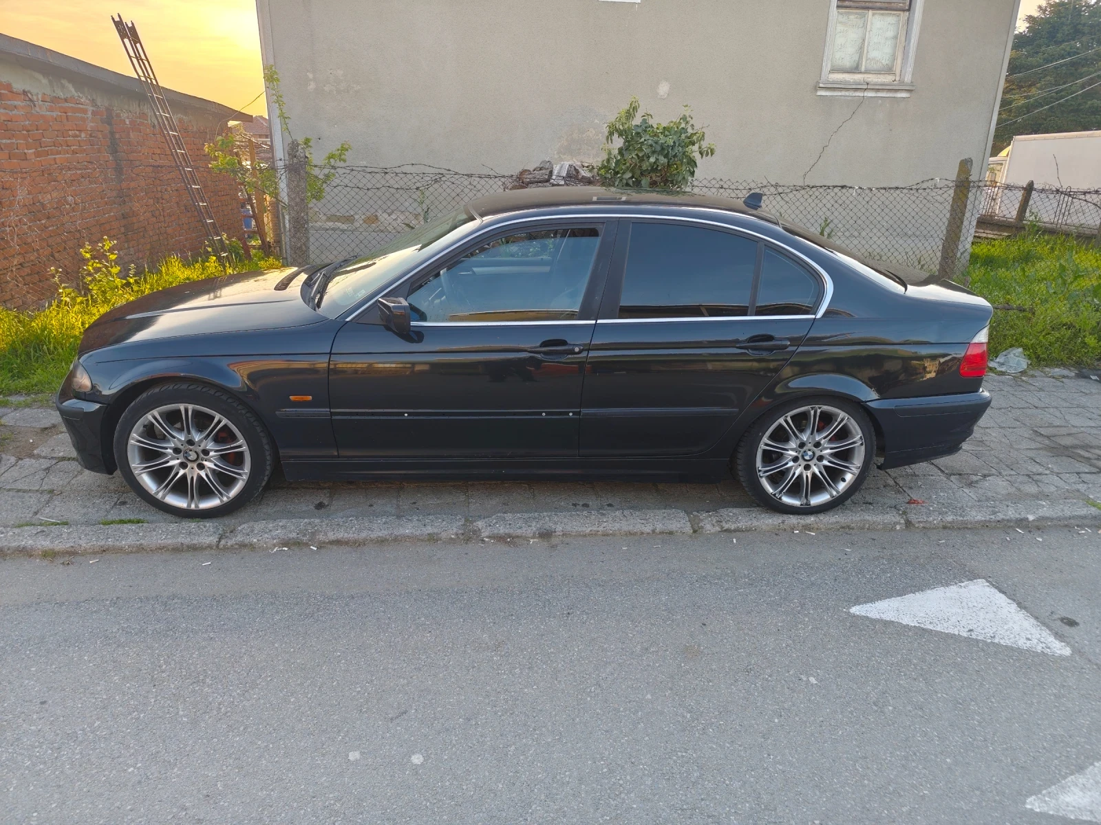 BMW 320, снимка 8 - Автомобили и джипове - 54795455