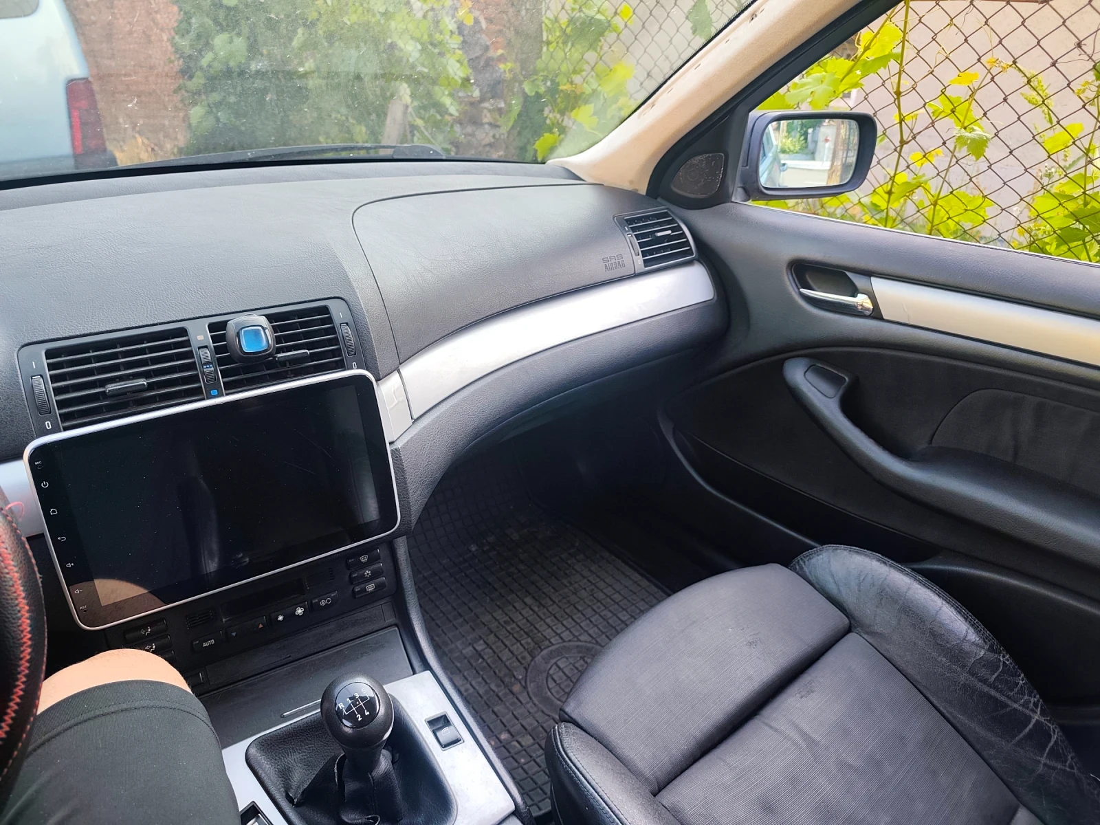 BMW 320, снимка 14 - Автомобили и джипове - 54795455