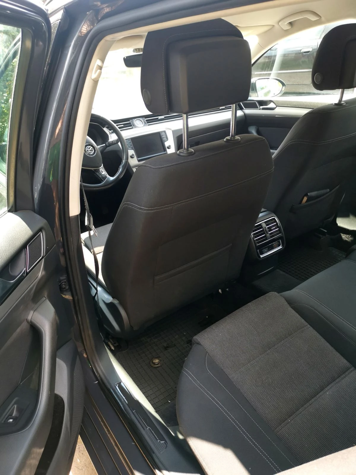 VW Passat, снимка 7 - Автомобили и джипове - 55604578