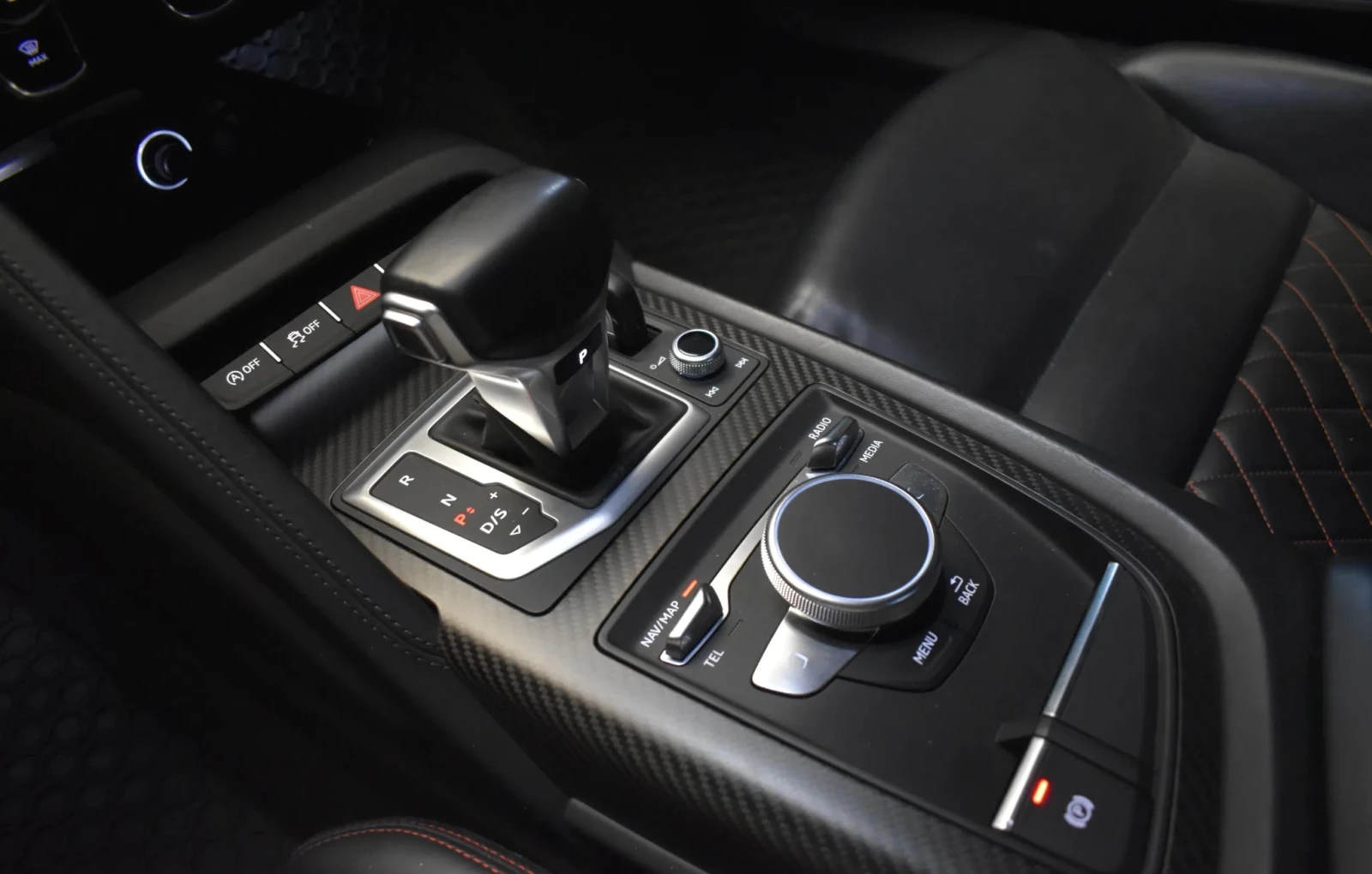Audi R8 5.2FSI V10 Quattro, снимка 8 - Автомобили и джипове - 55649917
