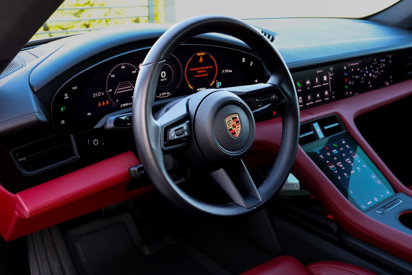 Porsche Taycan, снимка 6 - Автомобили и джипове - 55666706