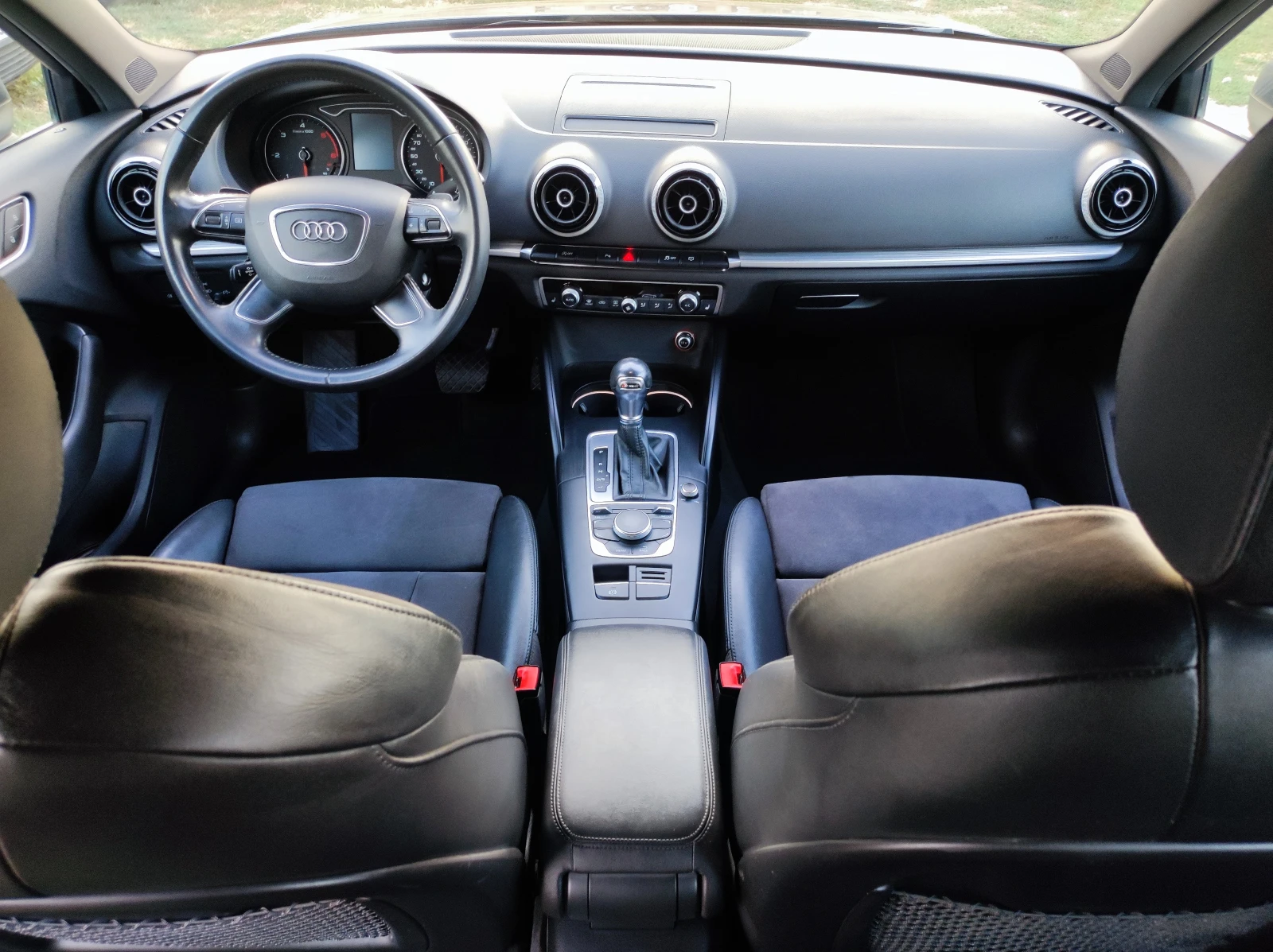Audi A3 Sportback 2.0TDi 150к.с. automat DSG6, снимка 10 - Автомобили и джипове - 55953850