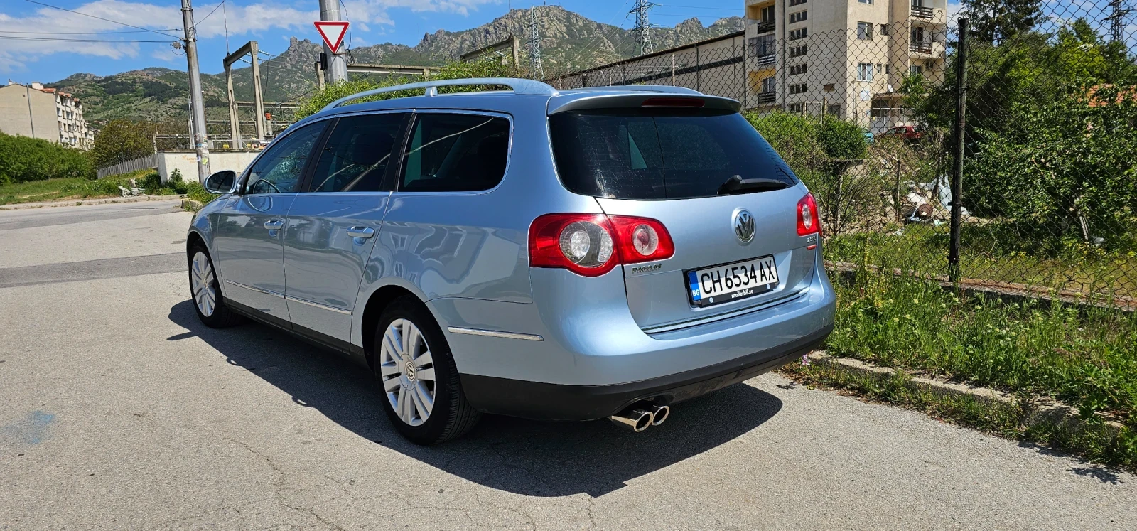 VW Passat 2.0 TFSI 200 к.с