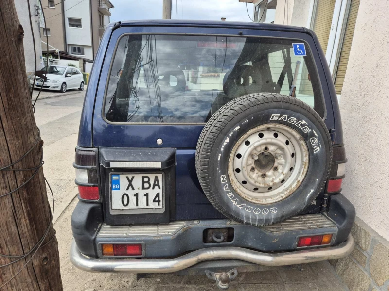 Mitsubishi Pajero 2.5 Къса База, снимка 3 - Автомобили и джипове - 52068481