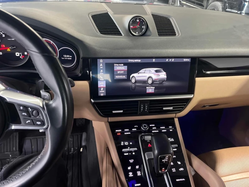 Porsche Cayenne AWD  CARFAX, снимка 9 - Автомобили и джипове - 53296386