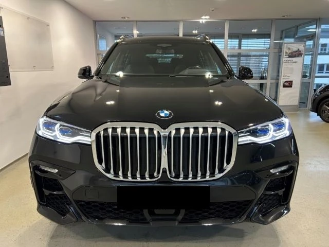 BMW X7 40d/xDrive/ M-SPORT/H&K/ HEAD UP/SKY LOUNGE/ LASER, снимка 2 - Автомобили и джипове - 48010226