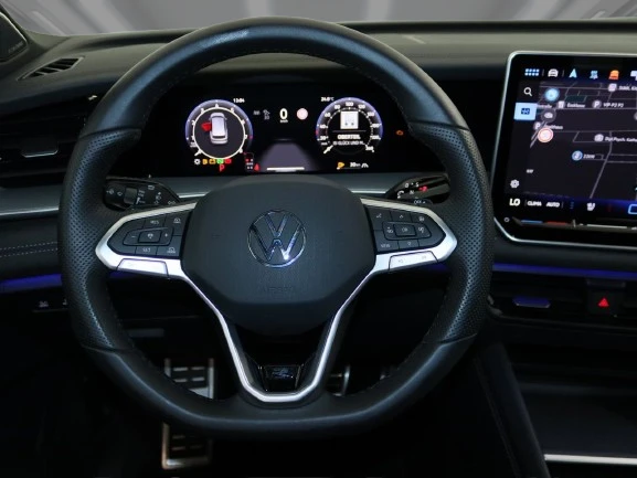 VW Tayron 2.0 TSI 4Motion = R-line = 7 Seats Гаранция, снимка 7 - Автомобили и джипове - 55737628