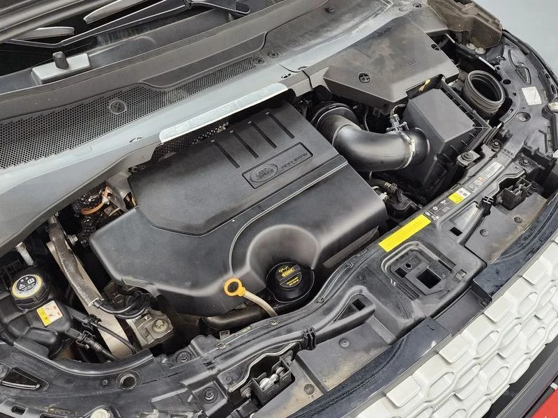 Land Rover Discovery Sport 2.0 Automatic, снимка 6 - Автомобили и джипове - 55841325