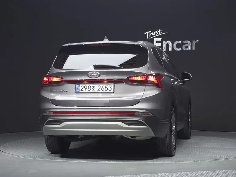 Hyundai Santa fe Diesel 2.2 2Wd Premium Choice, снимка 4 - Автомобили и джипове - 56130395