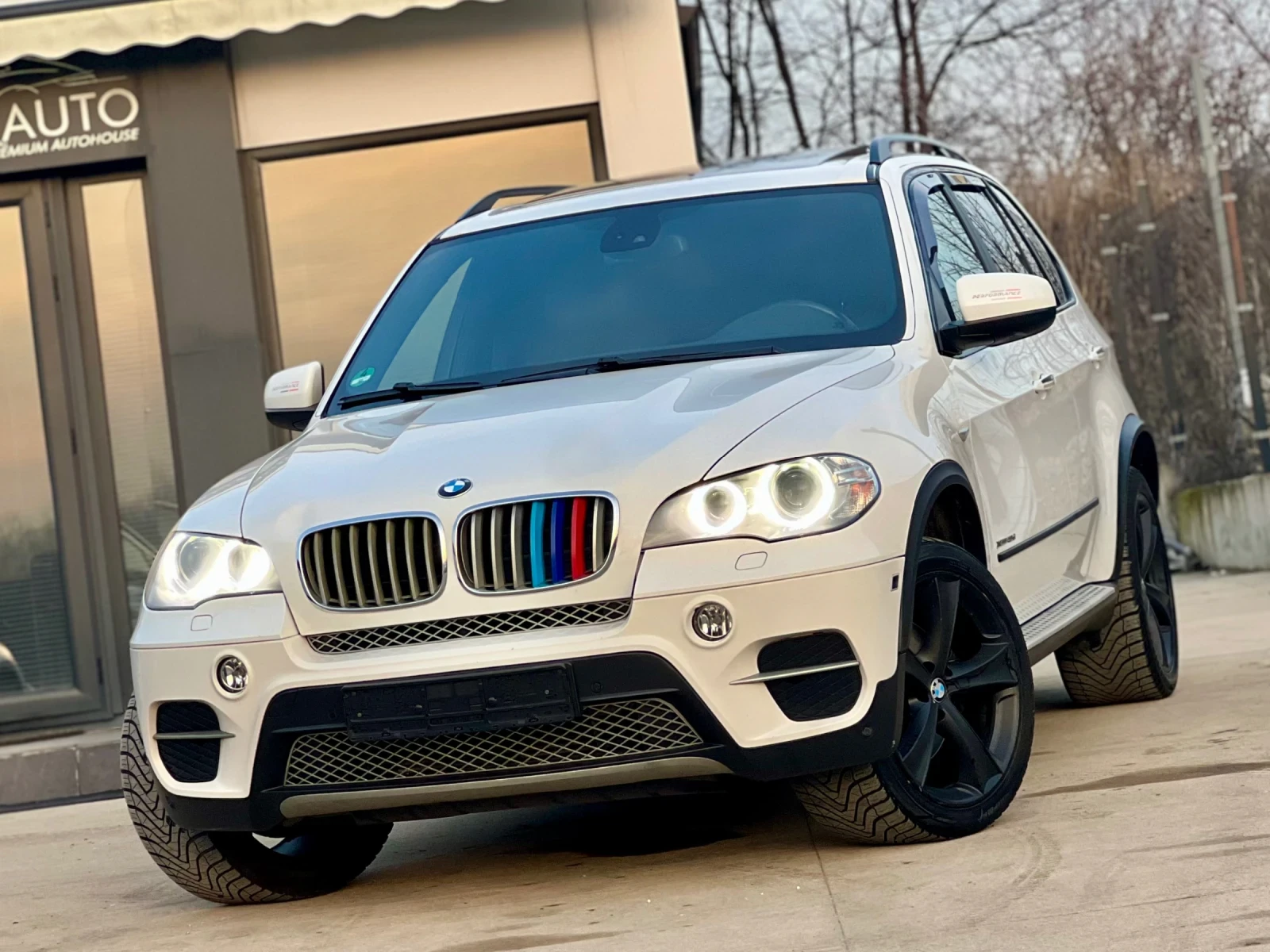 BMW X5 4.0D-XDRIVE / 6+ 1 МЕСТА / INDIVIDUAL / SPORT , снимка 1