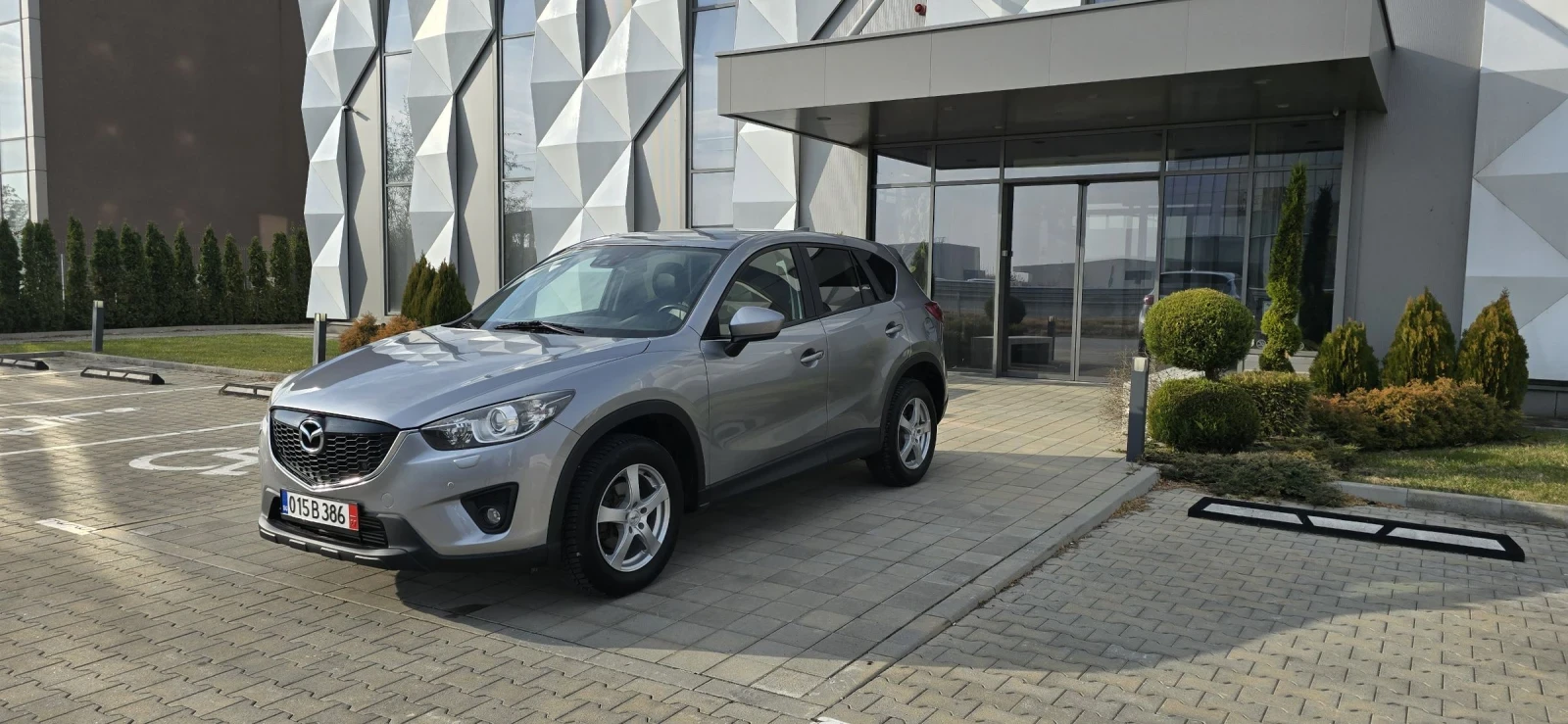 Mazda CX-5 2.2 4х4 SKYACTIV-D КСЕНОН KEYLESS GO FULL - изображение 2