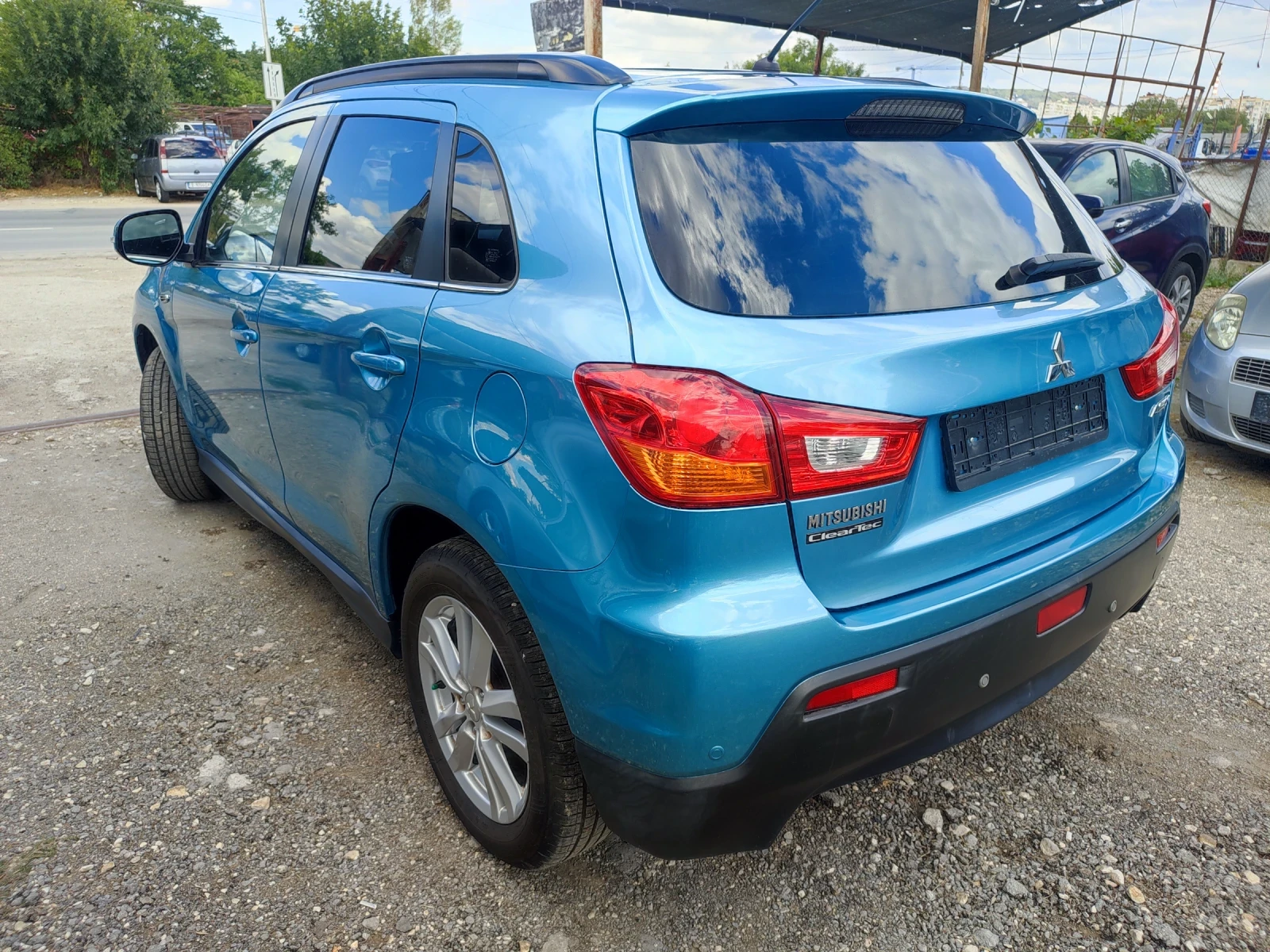 Mitsubishi ASX 1.8 D-ID ПАНОРАМА/ПАРКТРОНИК/УНИКАЛЕН ЦВЯТ - изображение 4