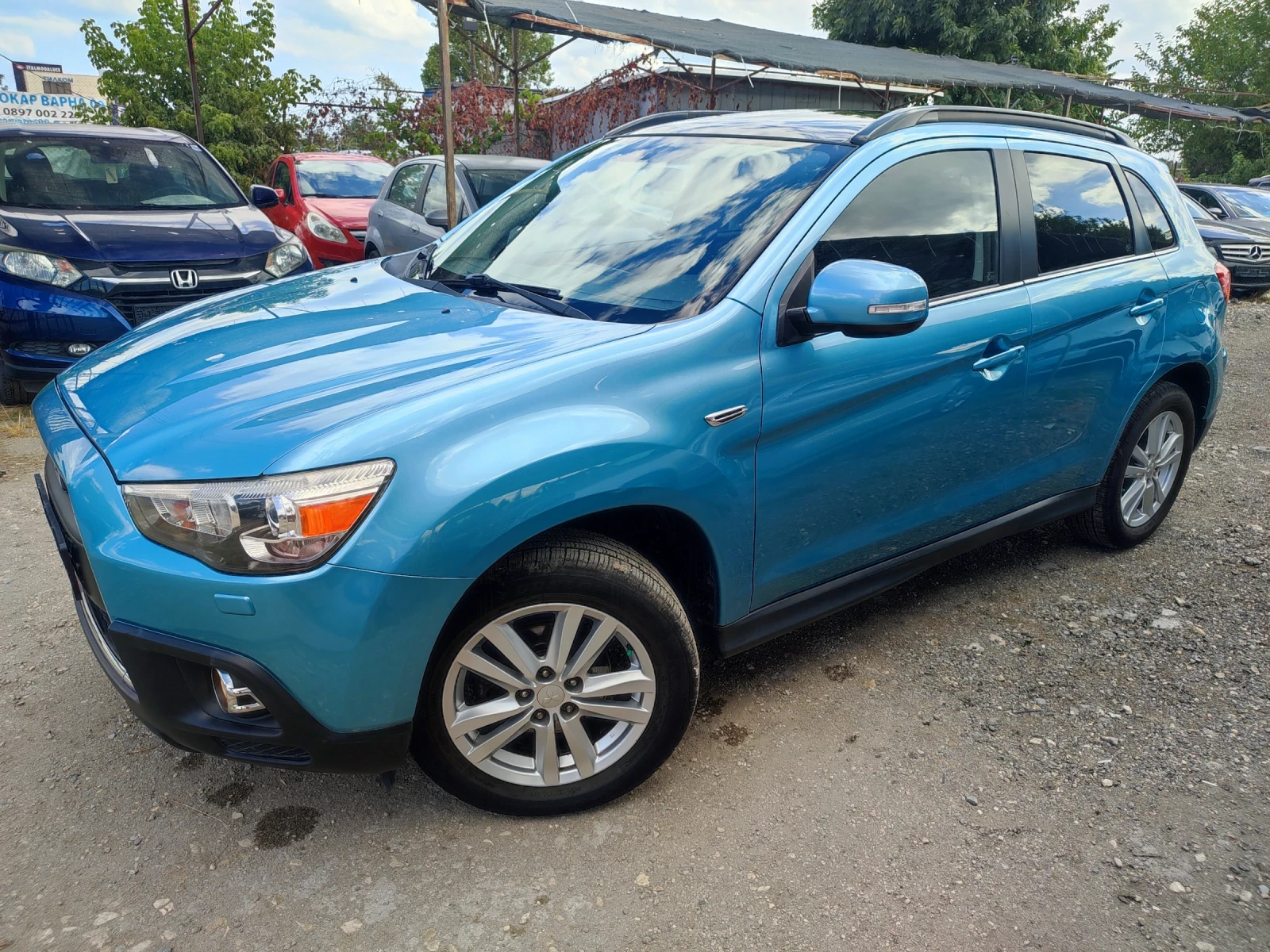 Mitsubishi ASX 1.8 D-ID ПАНОРАМА/ПАРКТРОНИК/УНИКАЛЕН ЦВЯТ - изображение 3