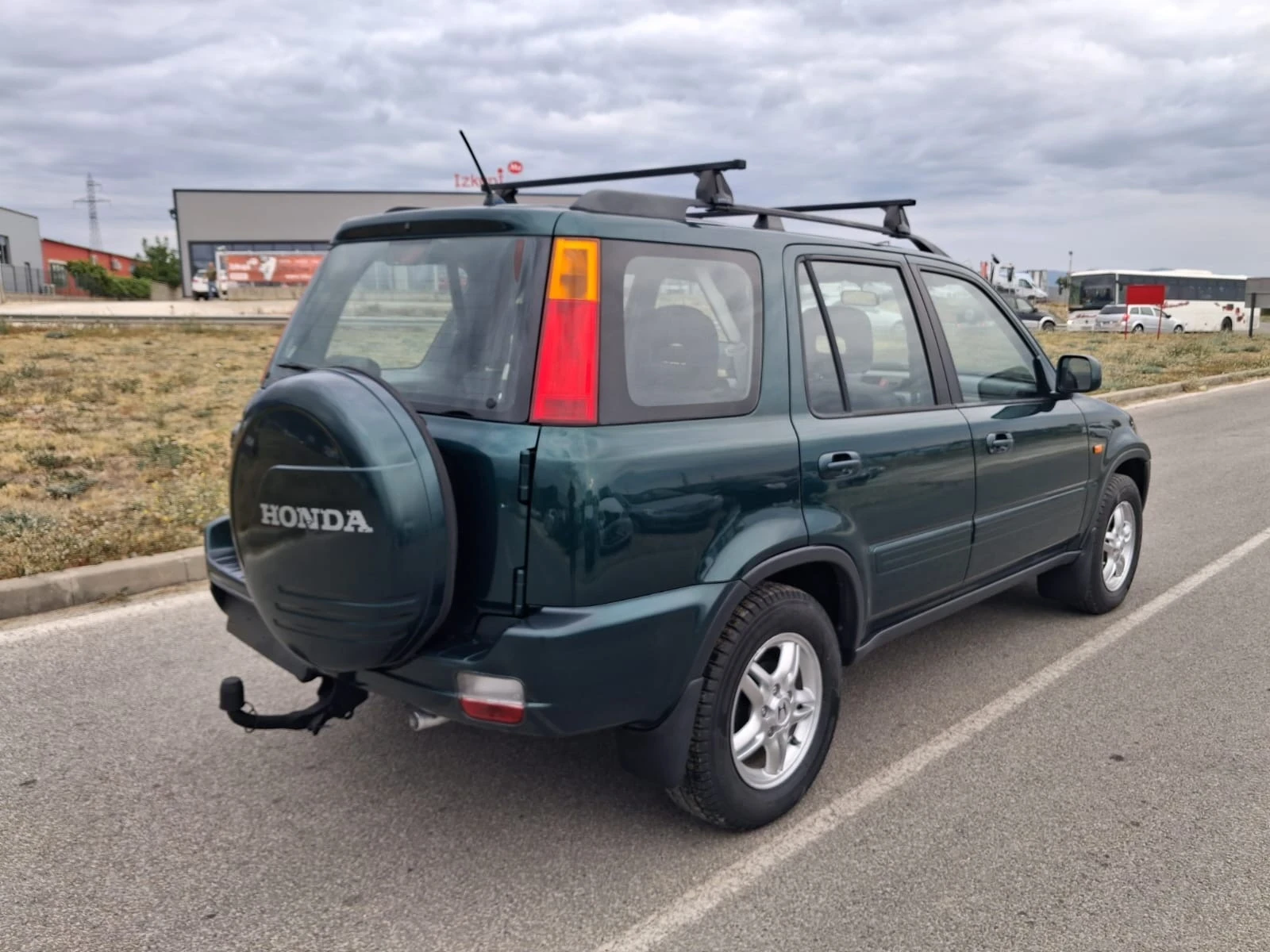 Honda Cr-v 2.0 уникат без ръжди реални км - изображение 7