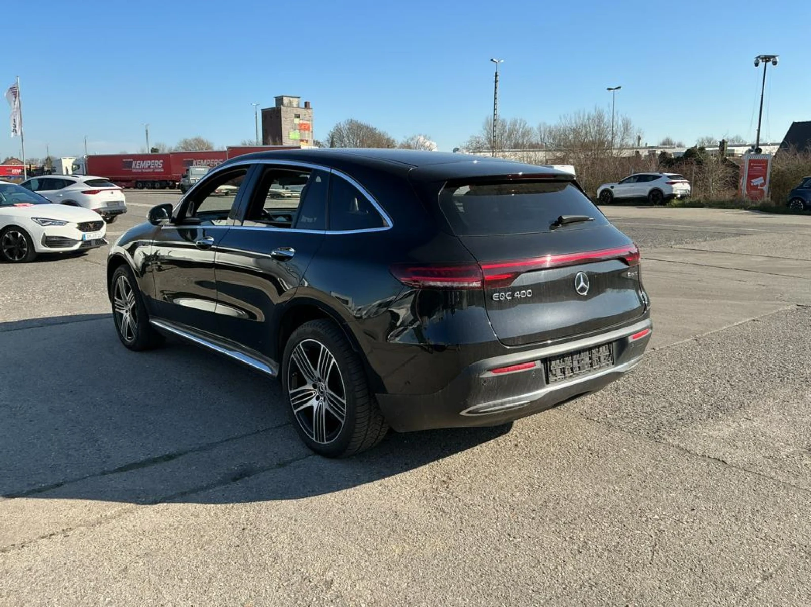 Mercedes-Benz EQC 400 - 4-Matic - Electric , снимка 6 - Автомобили и джипове - 54043745