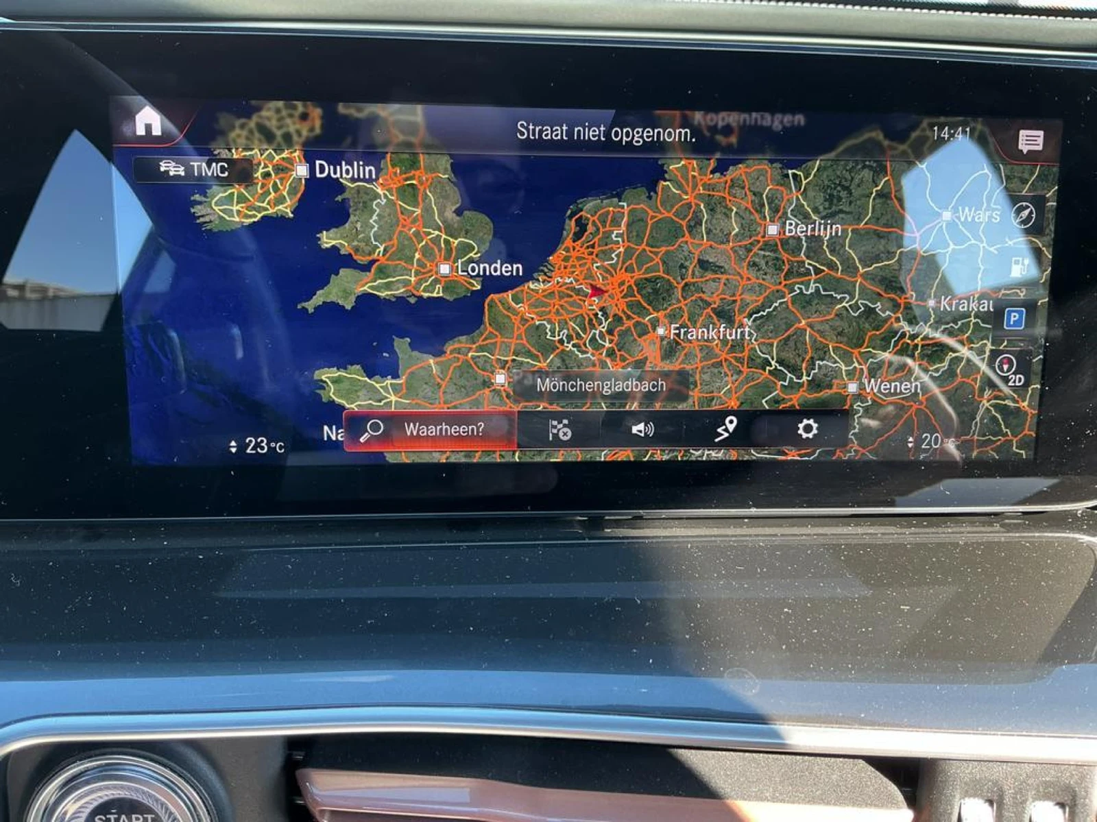 Mercedes-Benz EQC 400 - 4-Matic - Electric , снимка 15 - Автомобили и джипове - 54043745