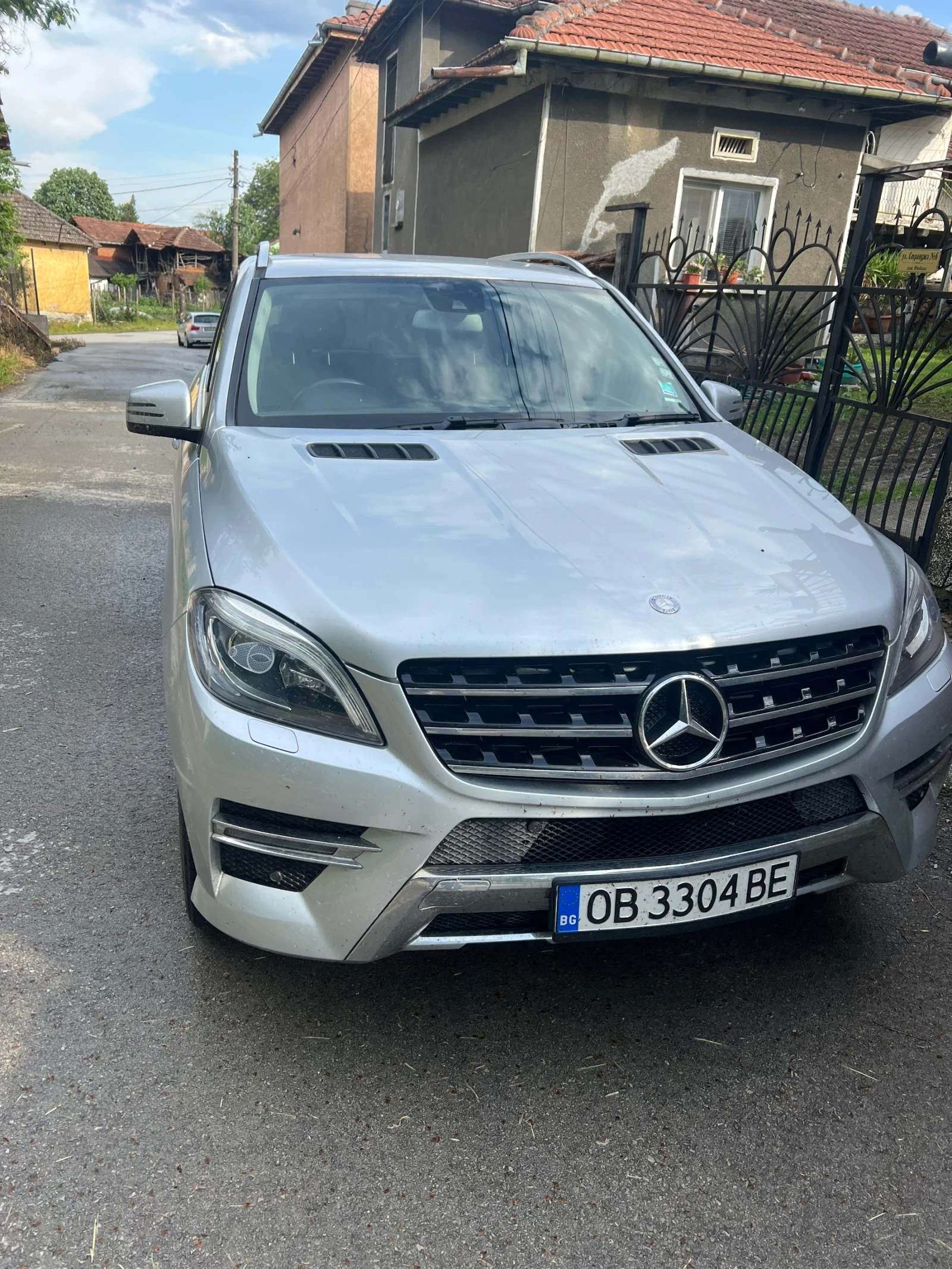 Mercedes-Benz ML 250, снимка 10 - Автомобили и джипове - 54515368