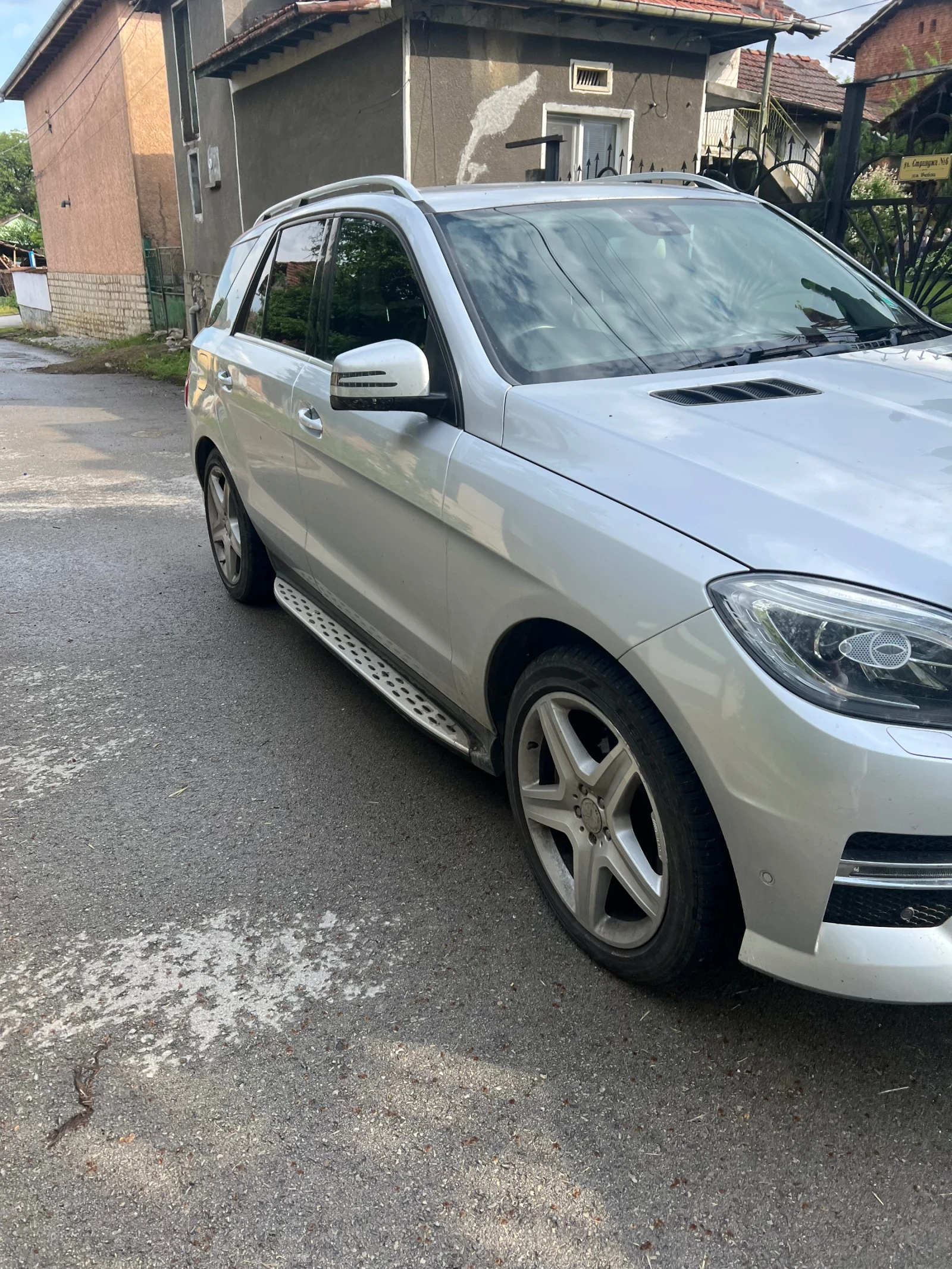 Mercedes-Benz ML 250