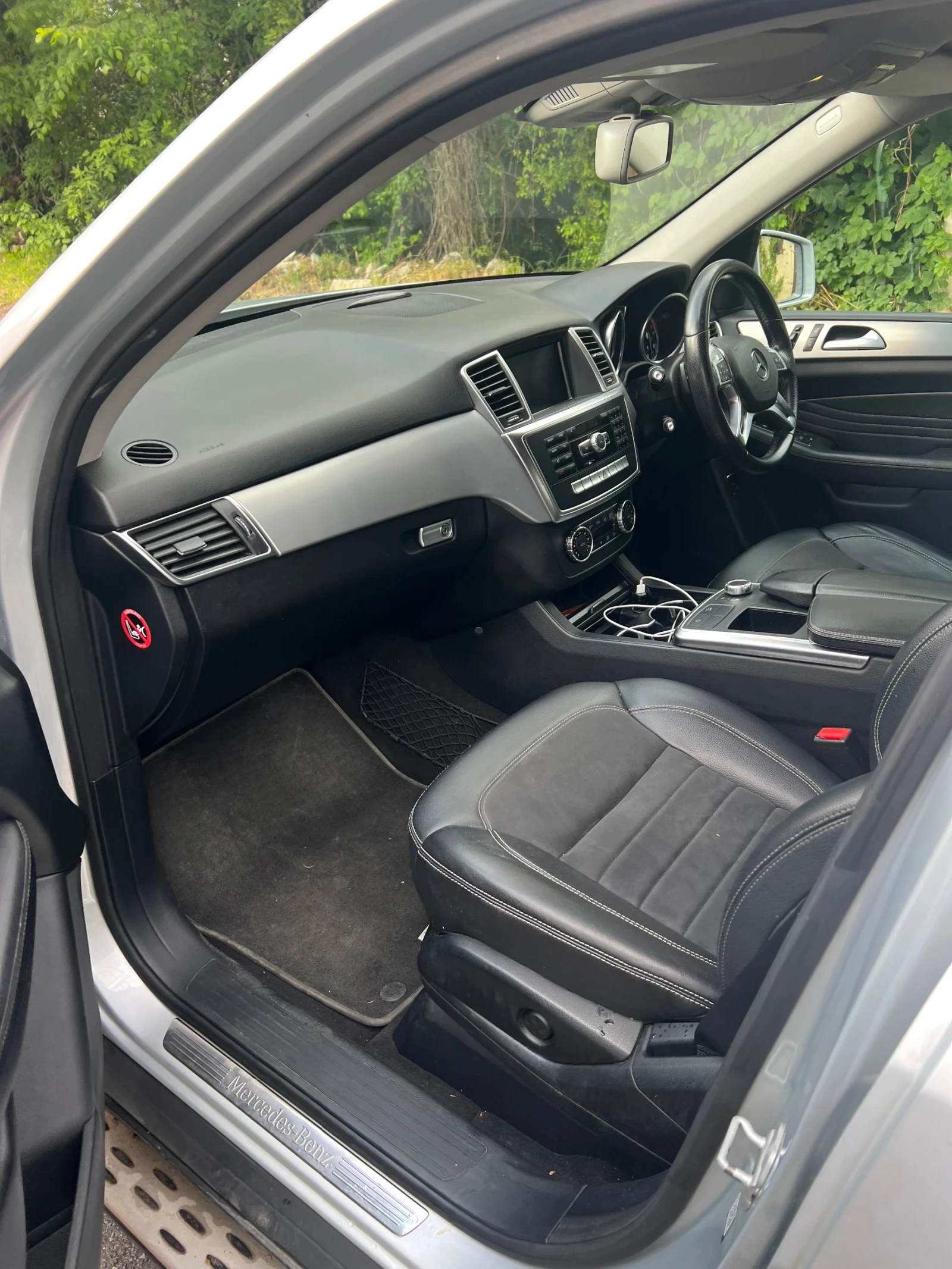 Mercedes-Benz ML 250, снимка 9 - Автомобили и джипове - 54515368