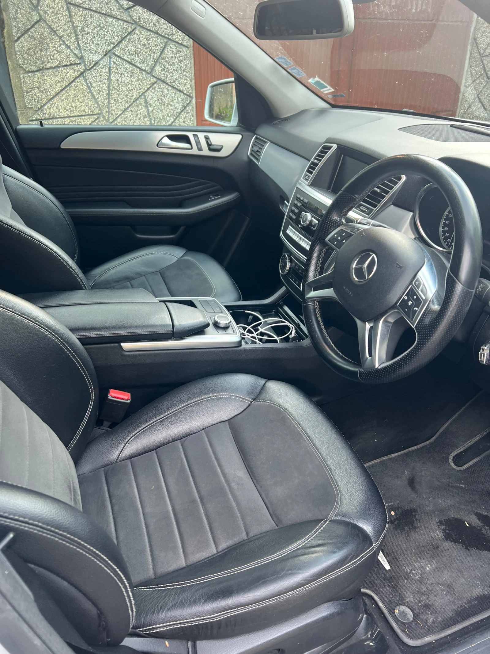 Mercedes-Benz ML 250, снимка 6 - Автомобили и джипове - 54515368