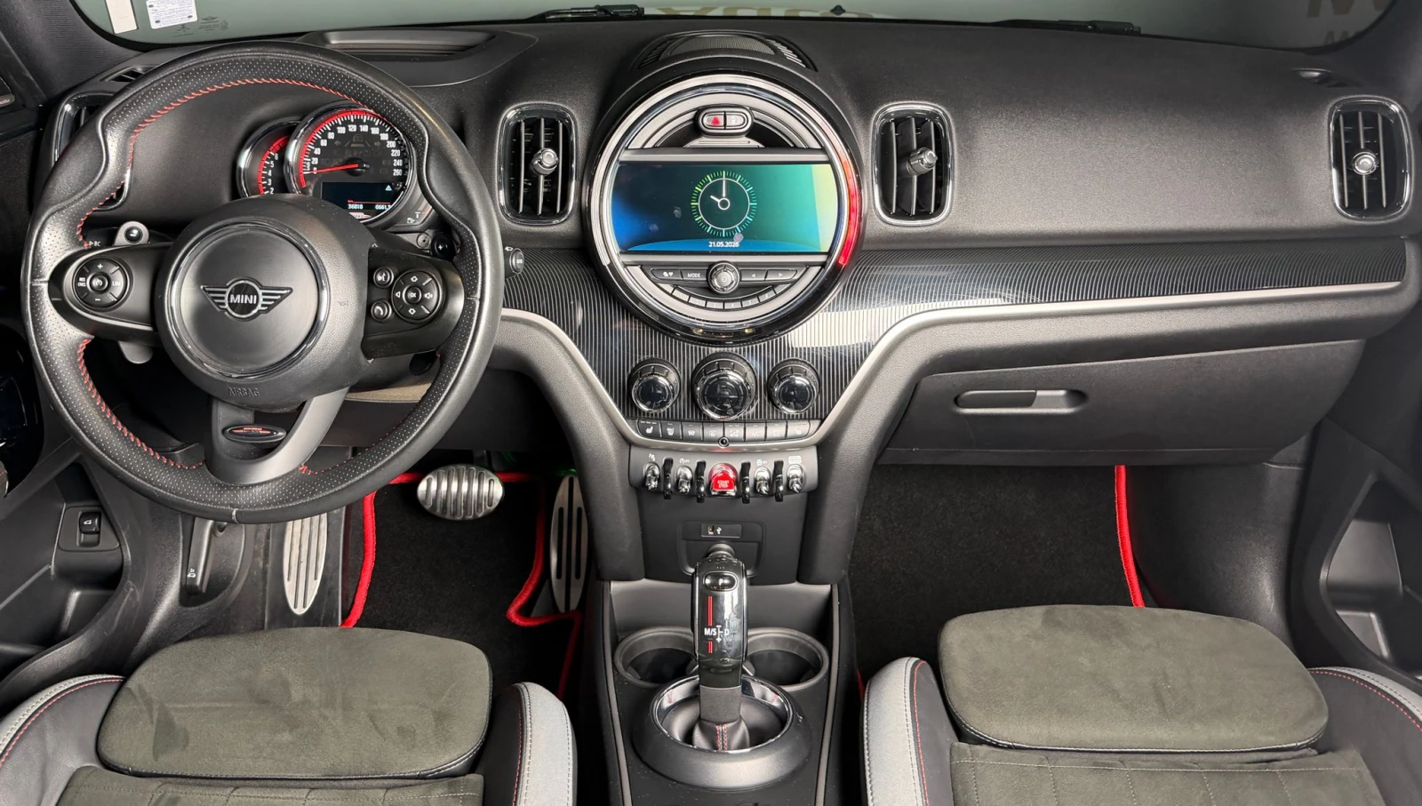 Mini Countryman JCW* ALL4* HuD* Pano* HarmanKardon, снимка 9 - Автомобили и джипове - 54640628