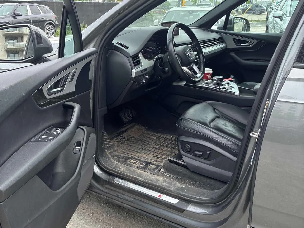Audi Q7 TECHNIK S-LINE* DISTRONIC* ОБДУХВАНЕ* BANG&OLUFSEN, снимка 5 - Автомобили и джипове - 54804070