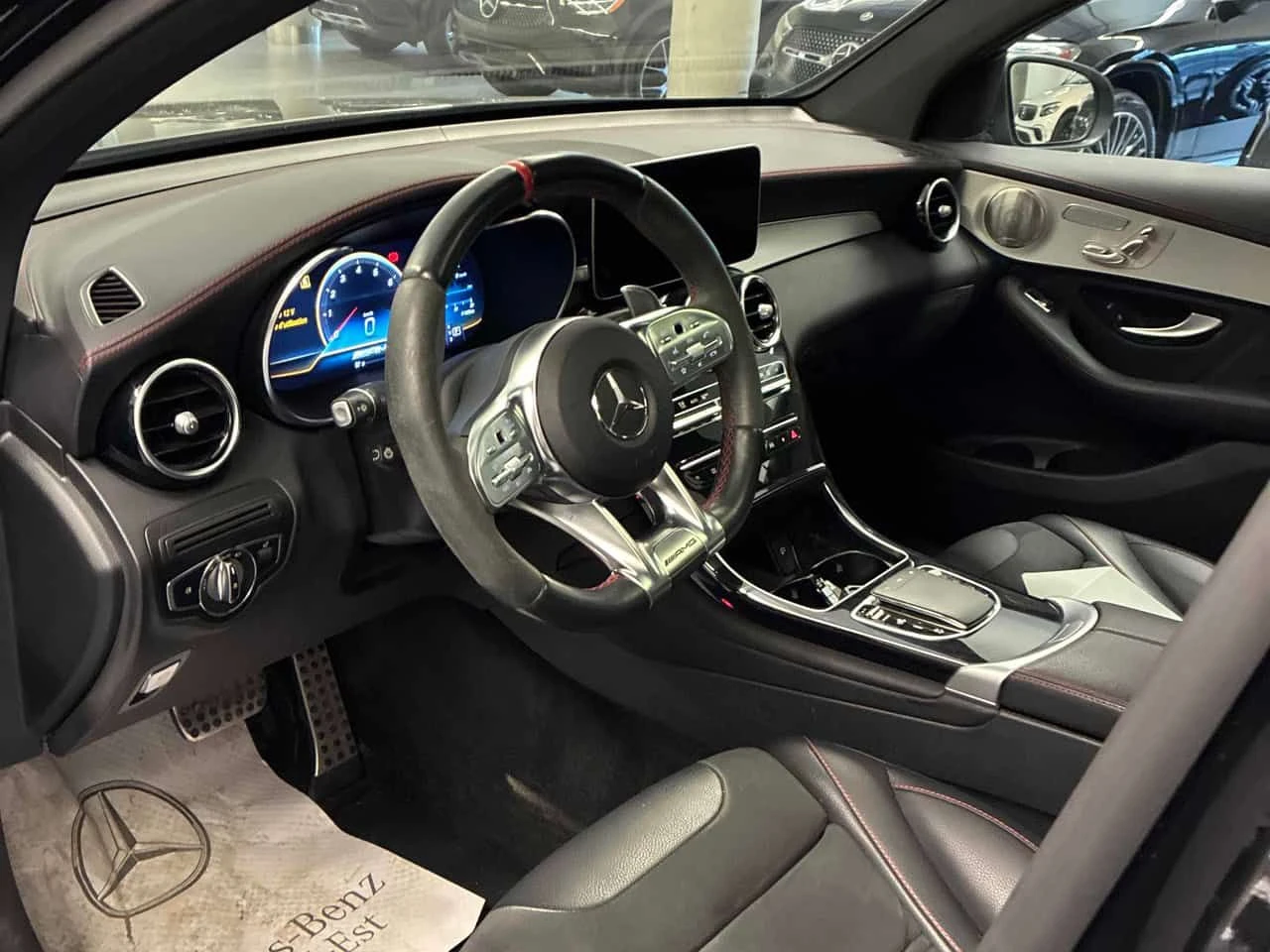 Mercedes-Benz GLE 43 AMG  | DISTRONIC | 360 |  PANO | ДВА КЛЮЧА , снимка 7 - Автомобили и джипове - 54819400
