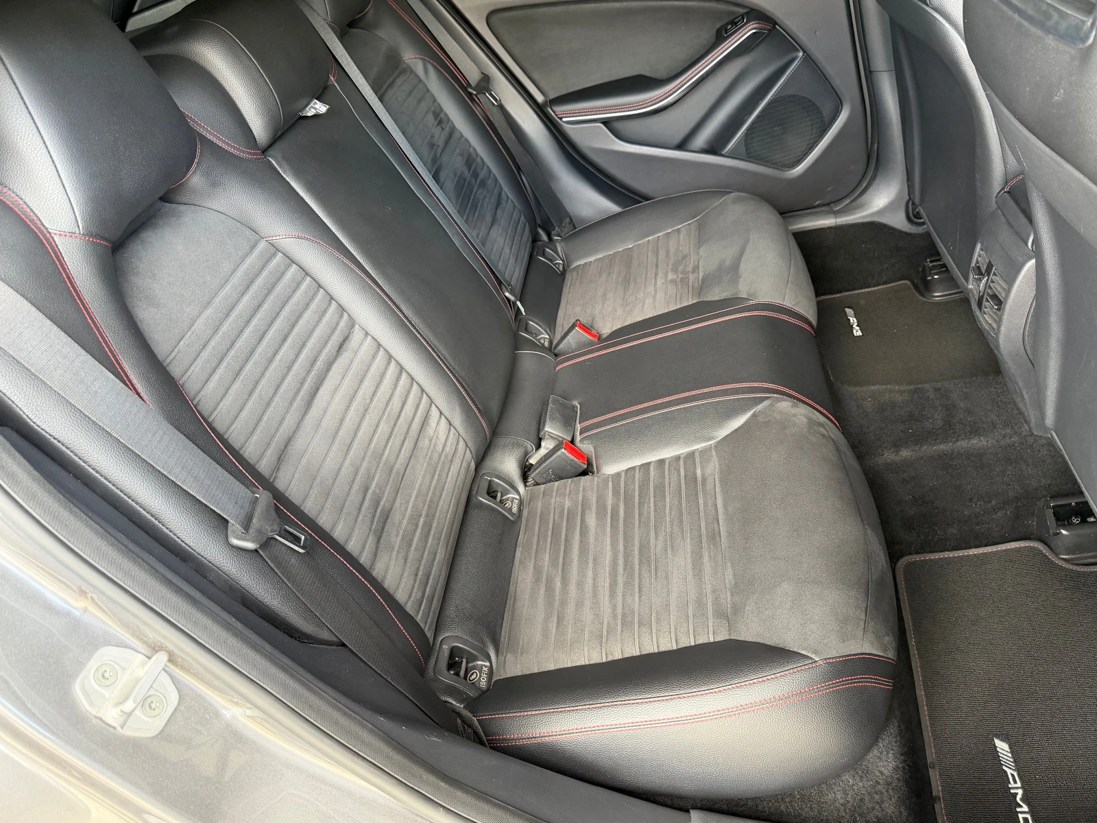 Mercedes-Benz GLA 220 d, 4-MATIC, AMG LINE, NIGHT, PANO2143, снимка 15 - Автомобили и джипове - 56197506
