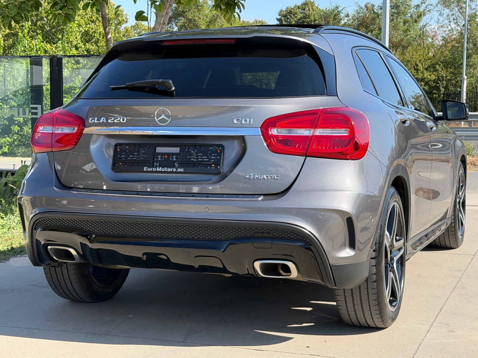 Mercedes-Benz GLA 220 d, 4-MATIC, AMG LINE, NIGHT, PANO2143, снимка 5 - Автомобили и джипове - 56197506