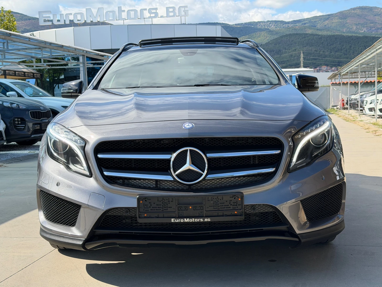 Mercedes-Benz GLA 220 d, 4-MATIC, AMG LINE, NIGHT, PANO2143, снимка 2 - Автомобили и джипове - 56197506