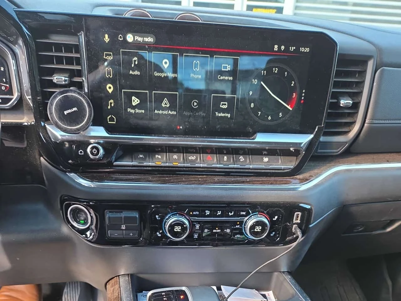 Gmc Sierra * Elevation * CARFAX * ����� �� ����������� | Mobile.bg � ����������� 9