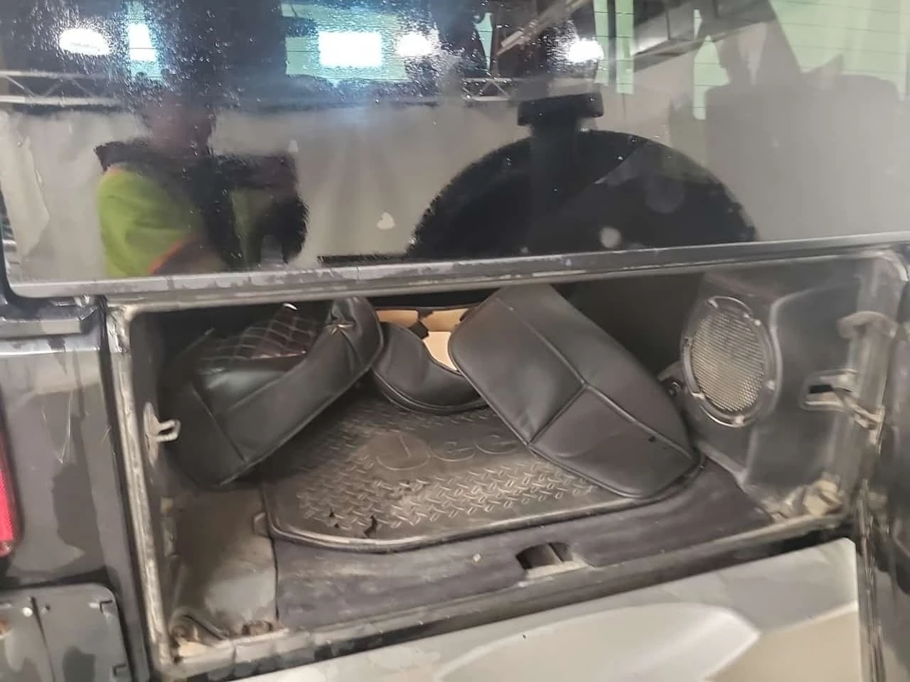 Jeep Wrangler * SAHARA * ��� ����� * ������� *  | Mobile.bg � ����������� 15