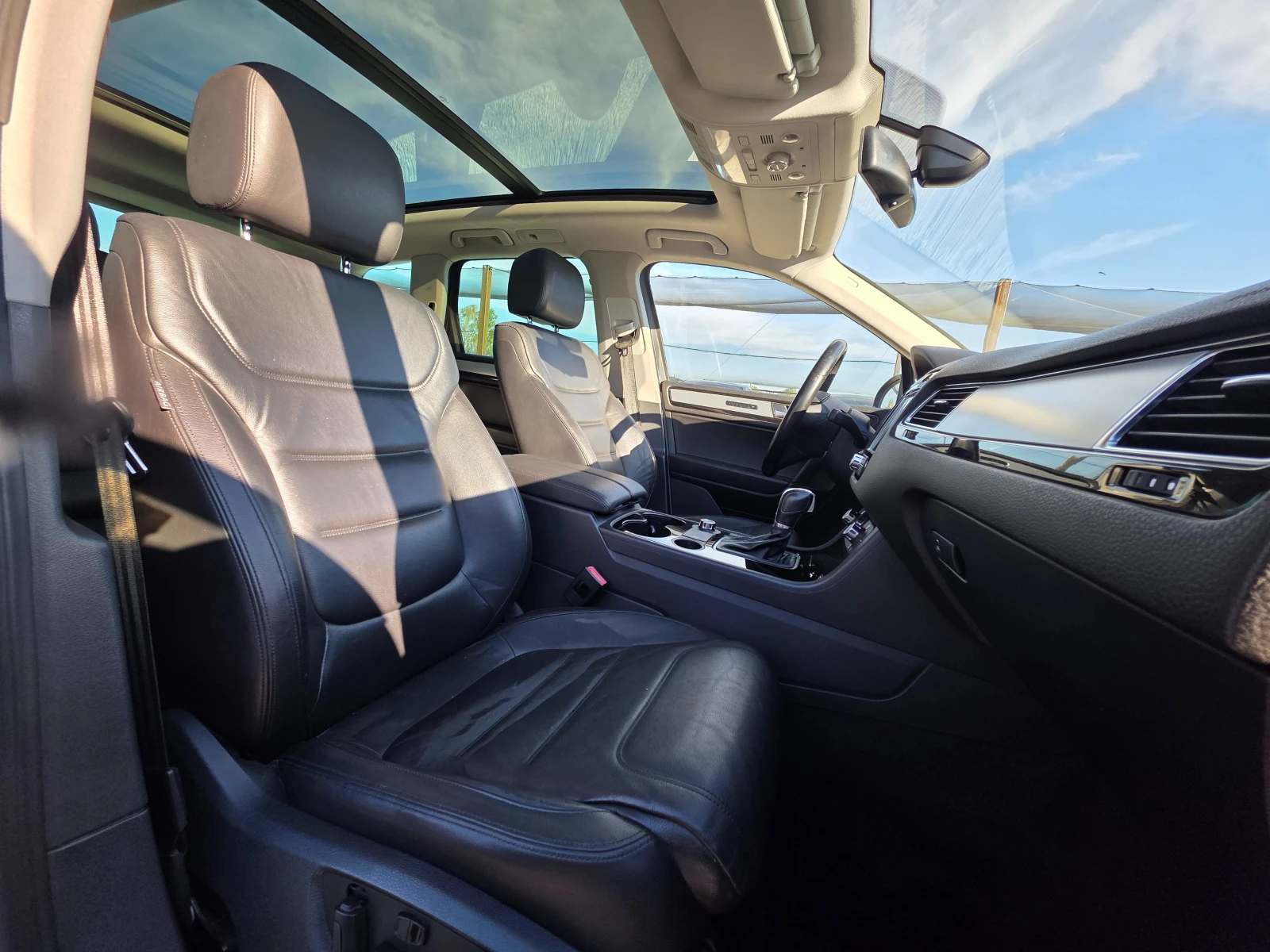VW Touareg II-3.0 TDI-V6-4MOTION-Automatic-245 hp -Executive | Mobile.bg � ����������� 15