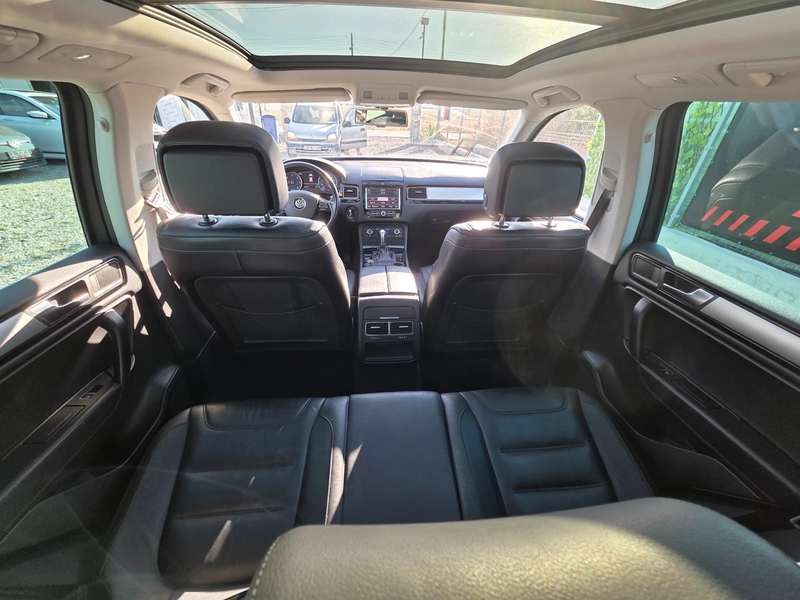 VW Touareg II-3.0 TDI-V6-4MOTION-Automatic-245 hp -Executive | Mobile.bg � ����������� 12