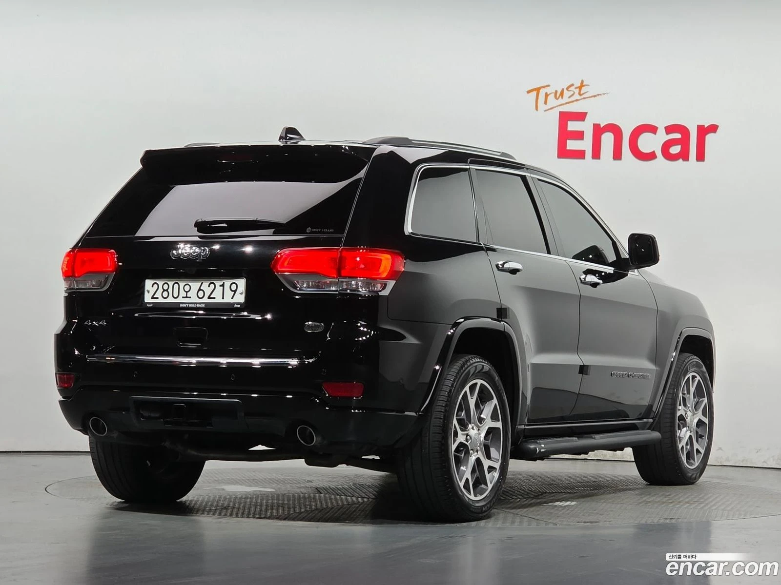Jeep Cherokee 3.6 Overland* ������ ���� �� BG | Mobile.bg � ����������� 2