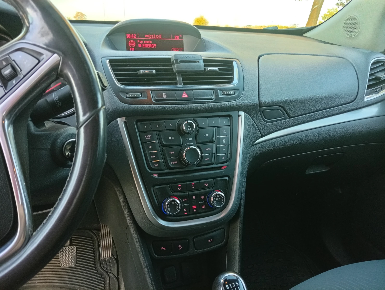 Opel Mokka, снимка 9 - Автомобили и джипове - 56636173