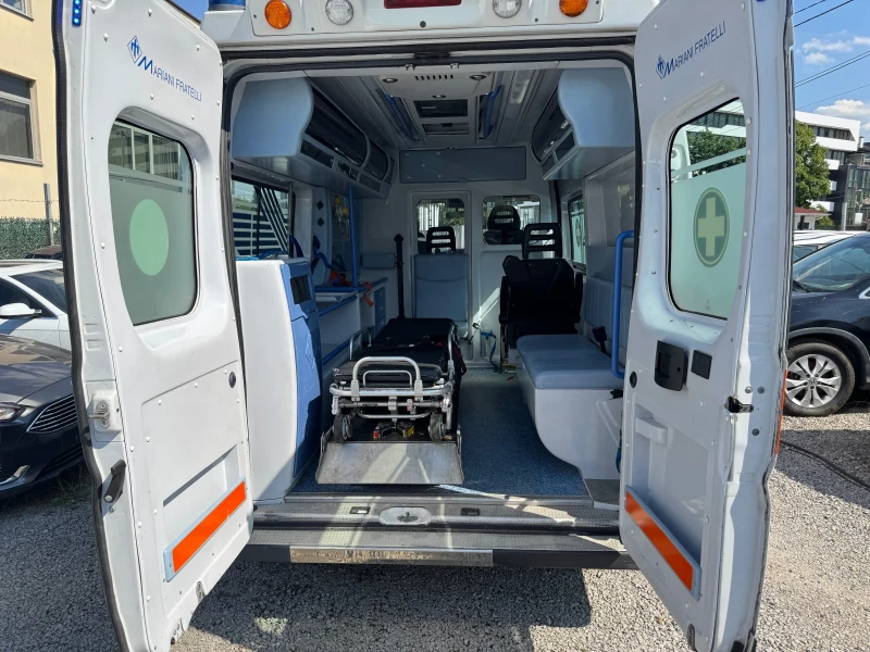 Fiat Ducato  NAVI* КАМЕРА* КЛИМА* НА ВЪЗДУХ* 2.3jtd 148hp, снимка 9 - Бусове и автобуси - 51333298