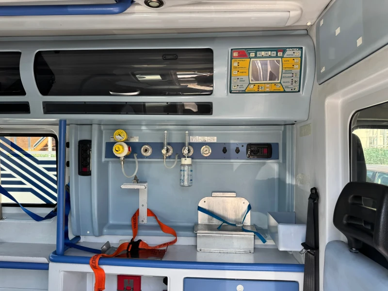 Fiat Ducato  NAVI* КАМЕРА* КЛИМА* НА ВЪЗДУХ* 2.3jtd 148hp, снимка 12 - Бусове и автобуси - 51333298