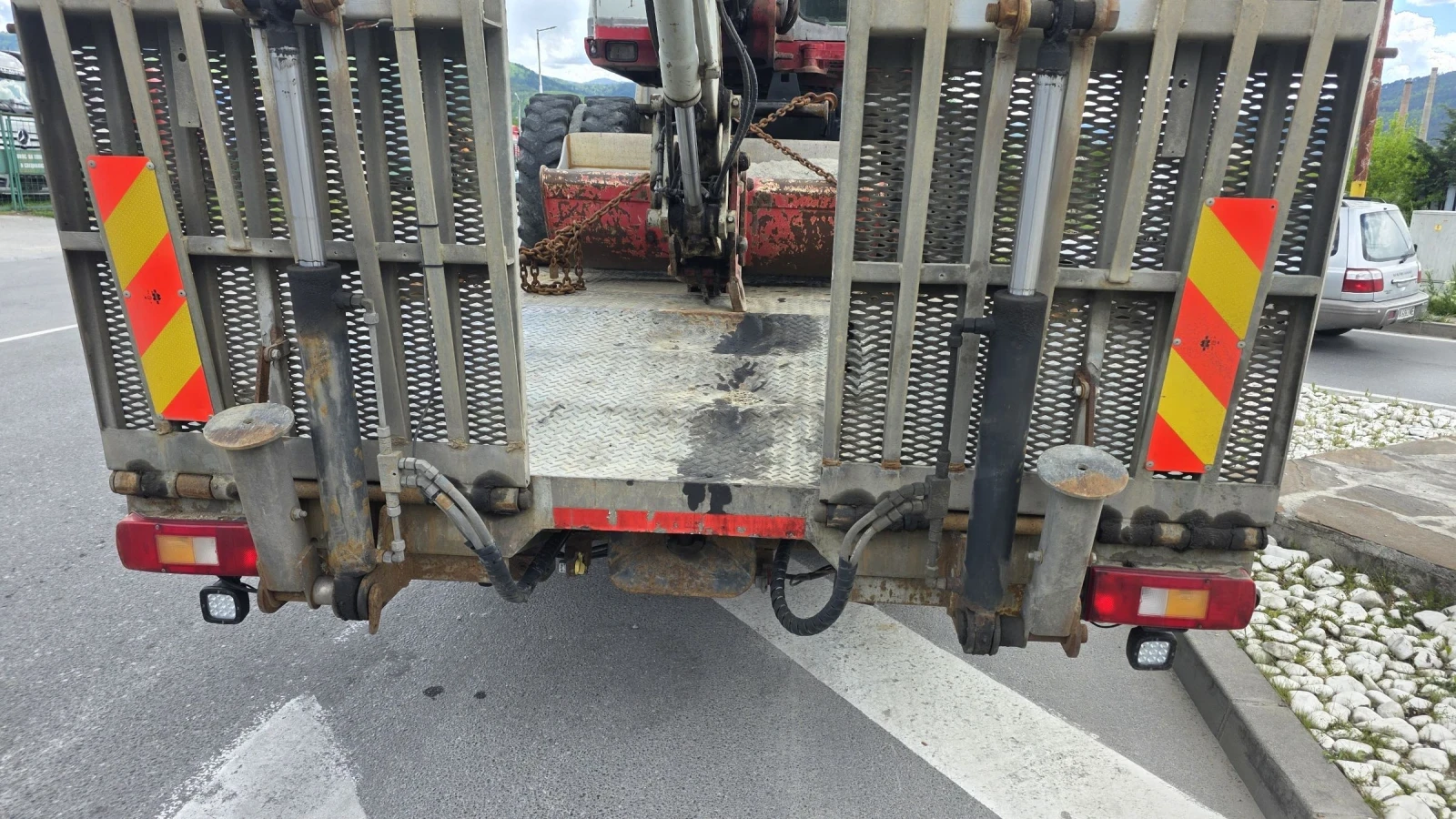 Scania P 400 EURO 5 6X2 За превоз на багери, снимка 3 - Камиони - 54566739