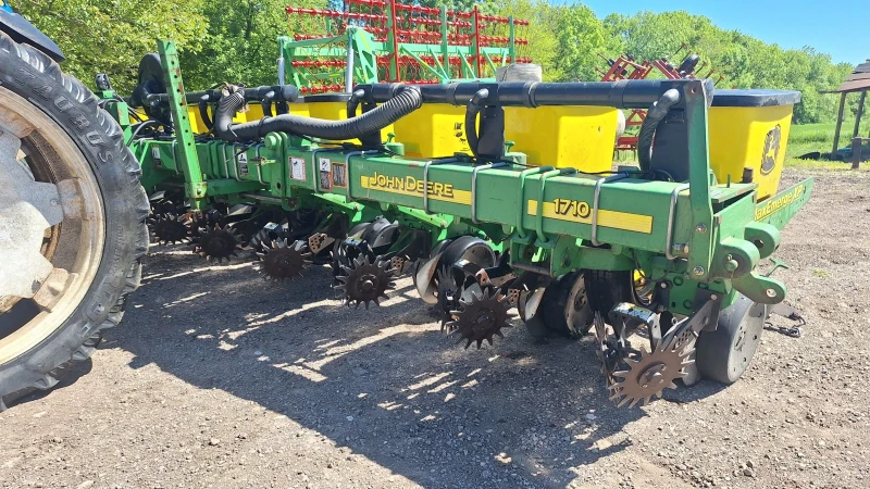 Сеялка John Deere 1710 Maxemerge XP, снимка 11 - Селскостопанска техника - 49980477