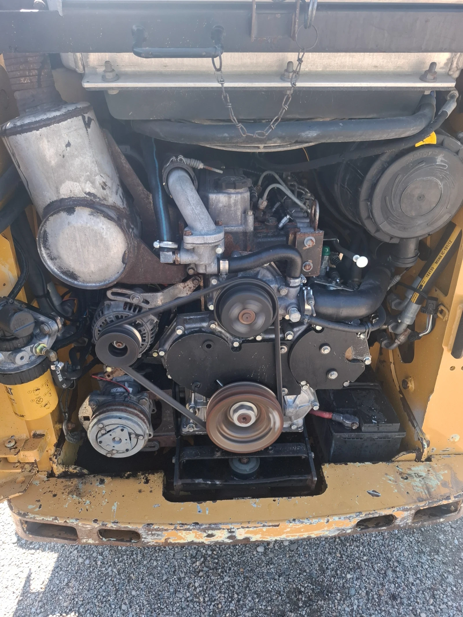 Багер Caterpillar 242b - изображение 5