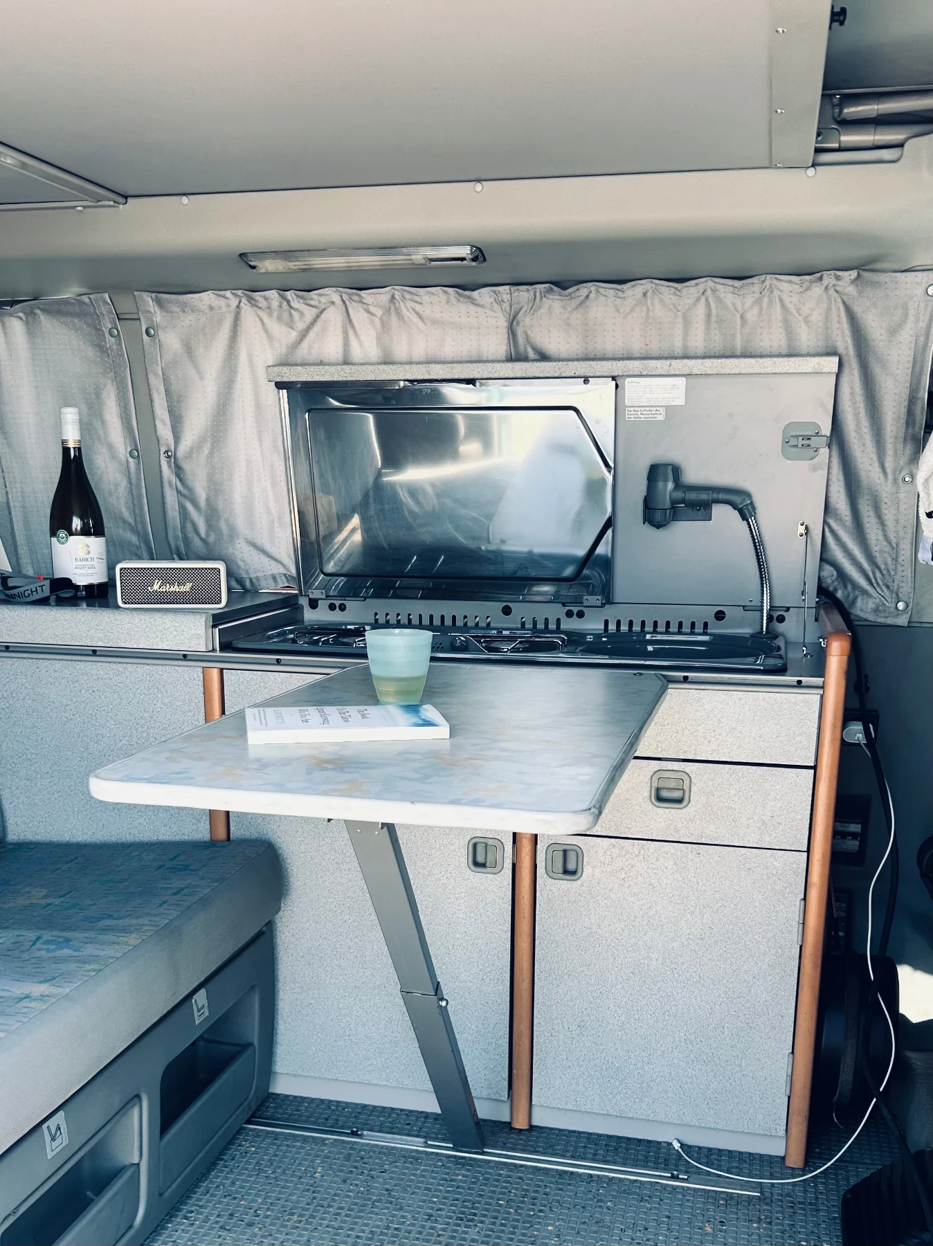 Кемпер Westfalia California 2.8 , снимка 9 - Каравани и кемпери - 55793587